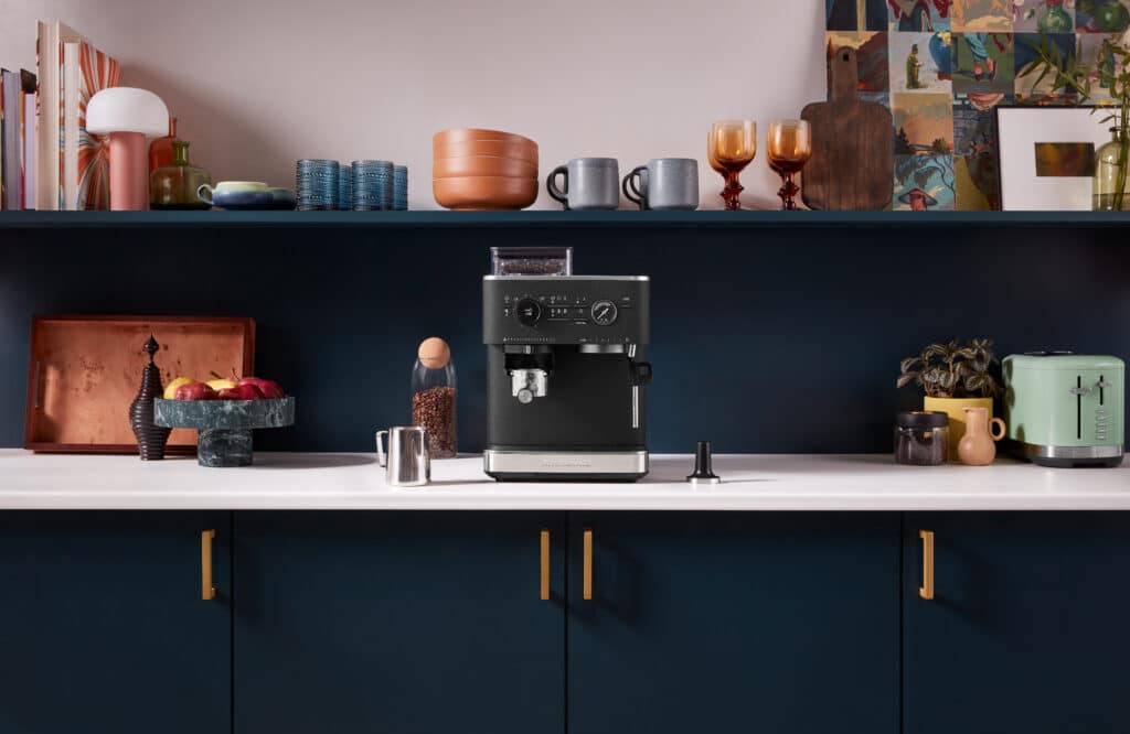 KitchenAid Espresso Semi-Automática con molino de café