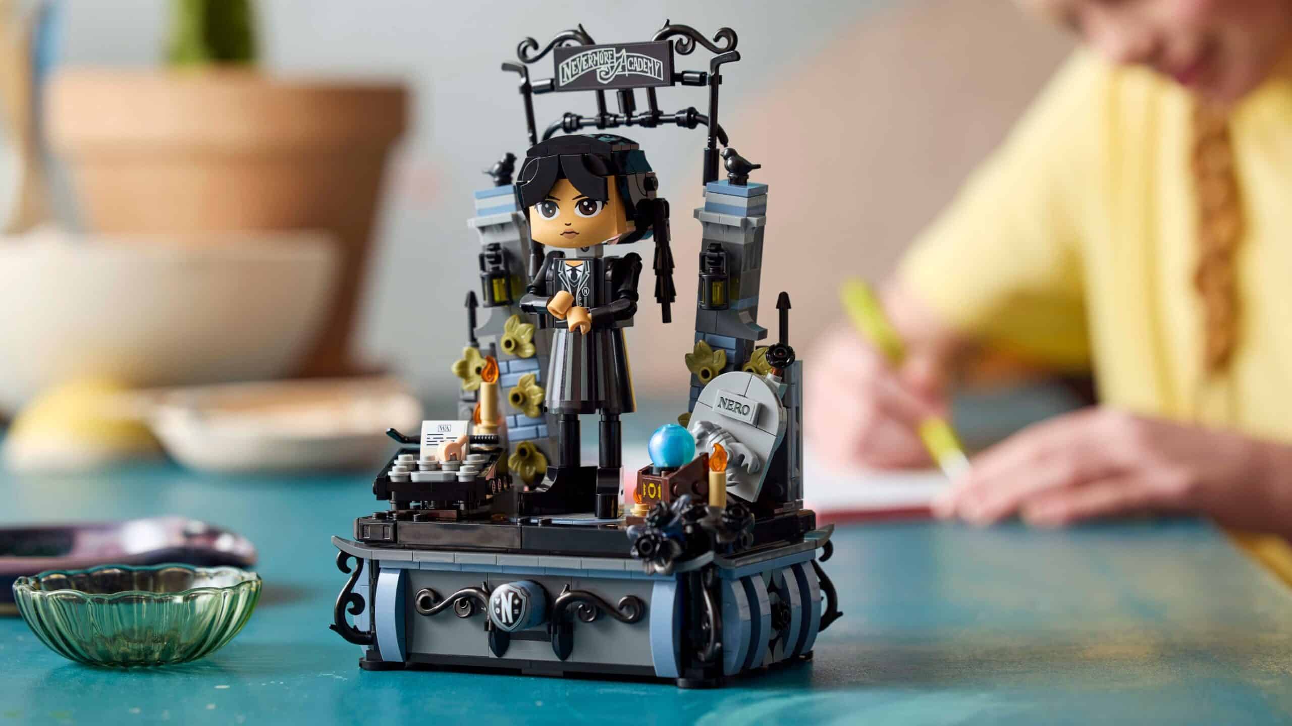 LEGO Merlina