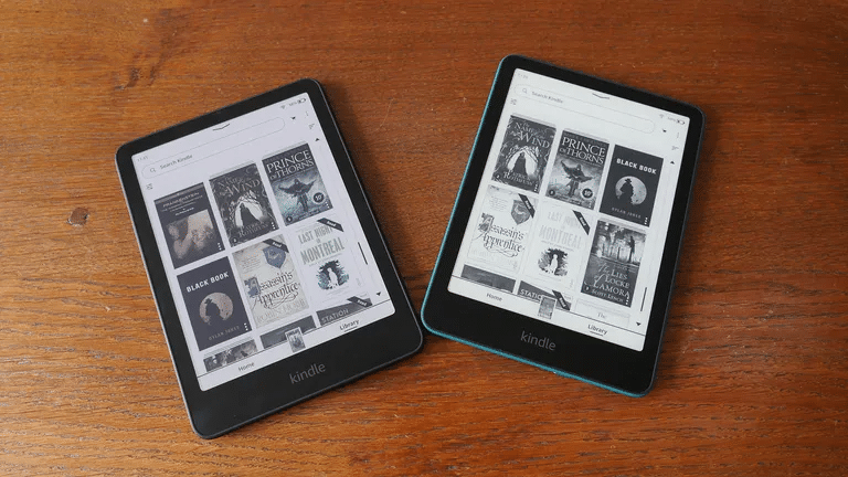 Kindle Paperwhite (2024) vs Kindle Colorsoft