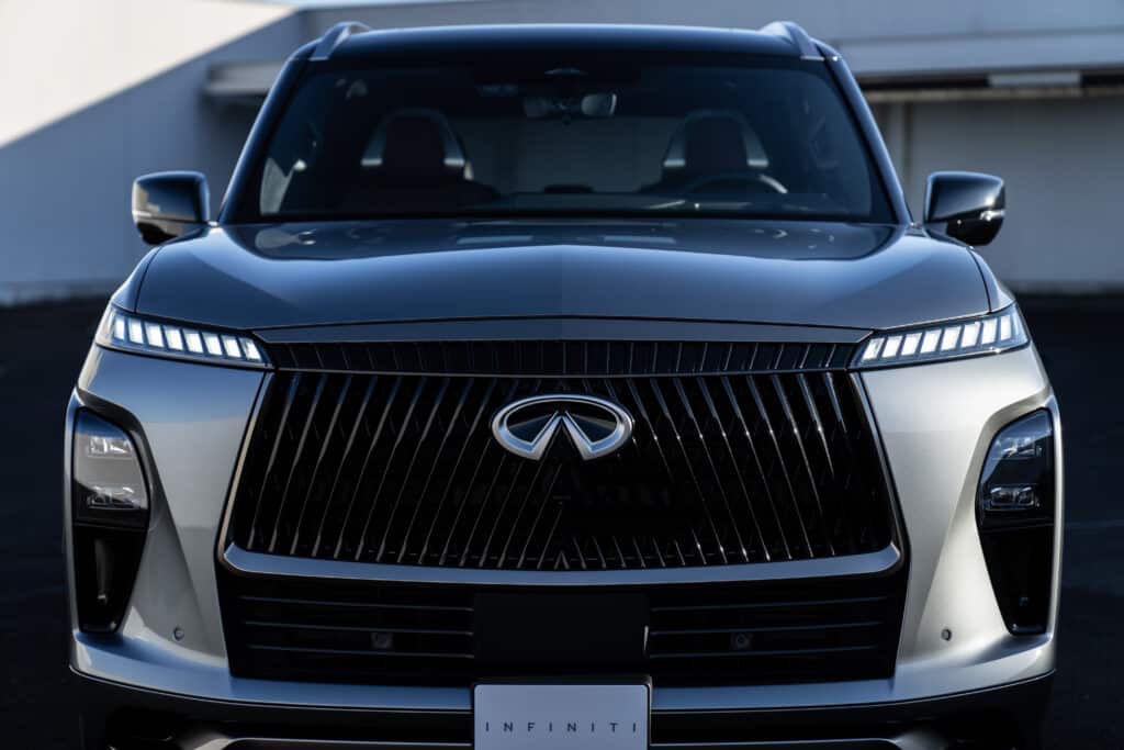 Infiniti QX80 2025