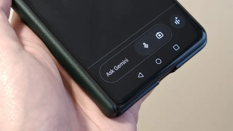 iPhone Google Gemini
