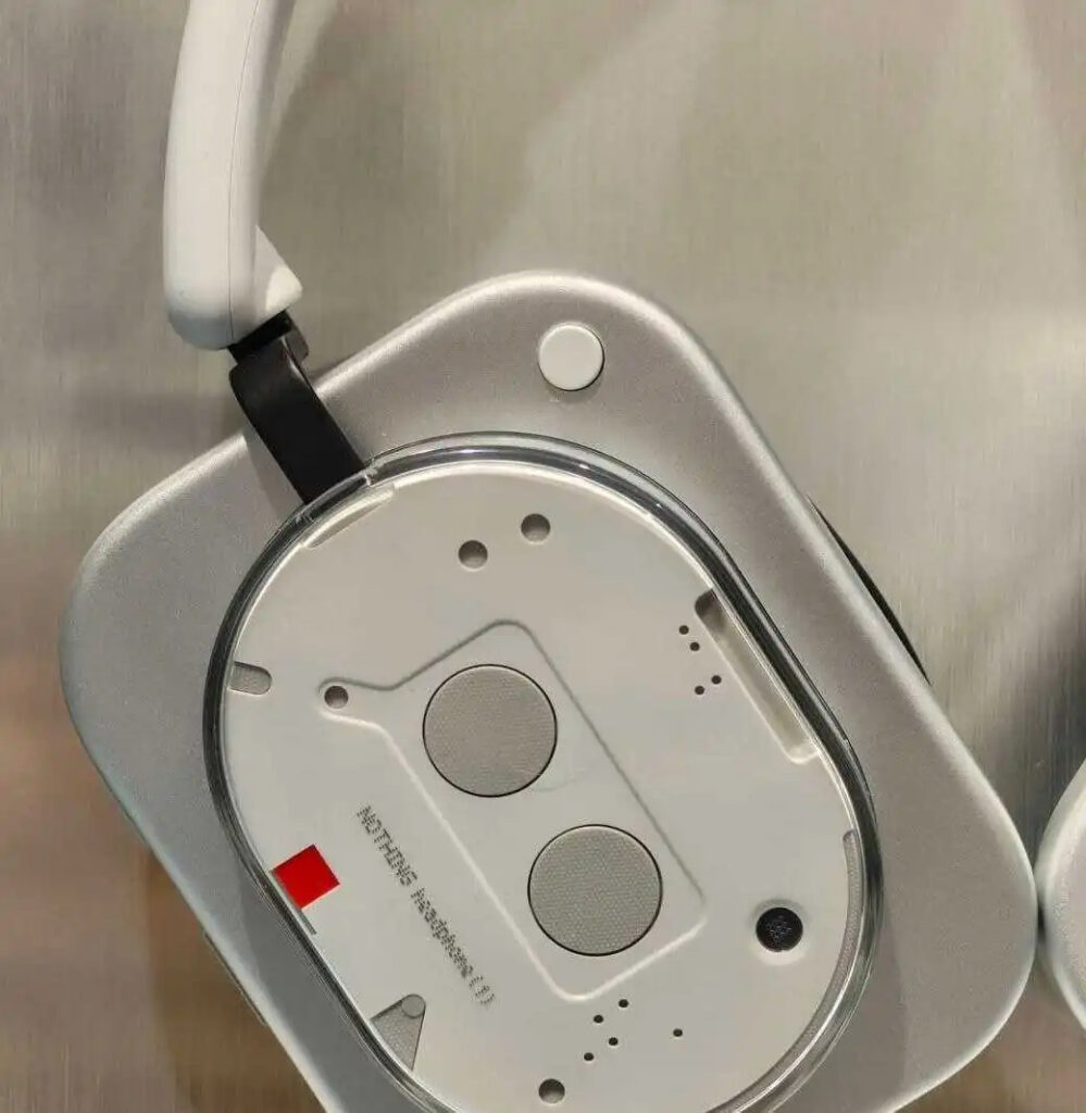 Nothing Headphone (1)