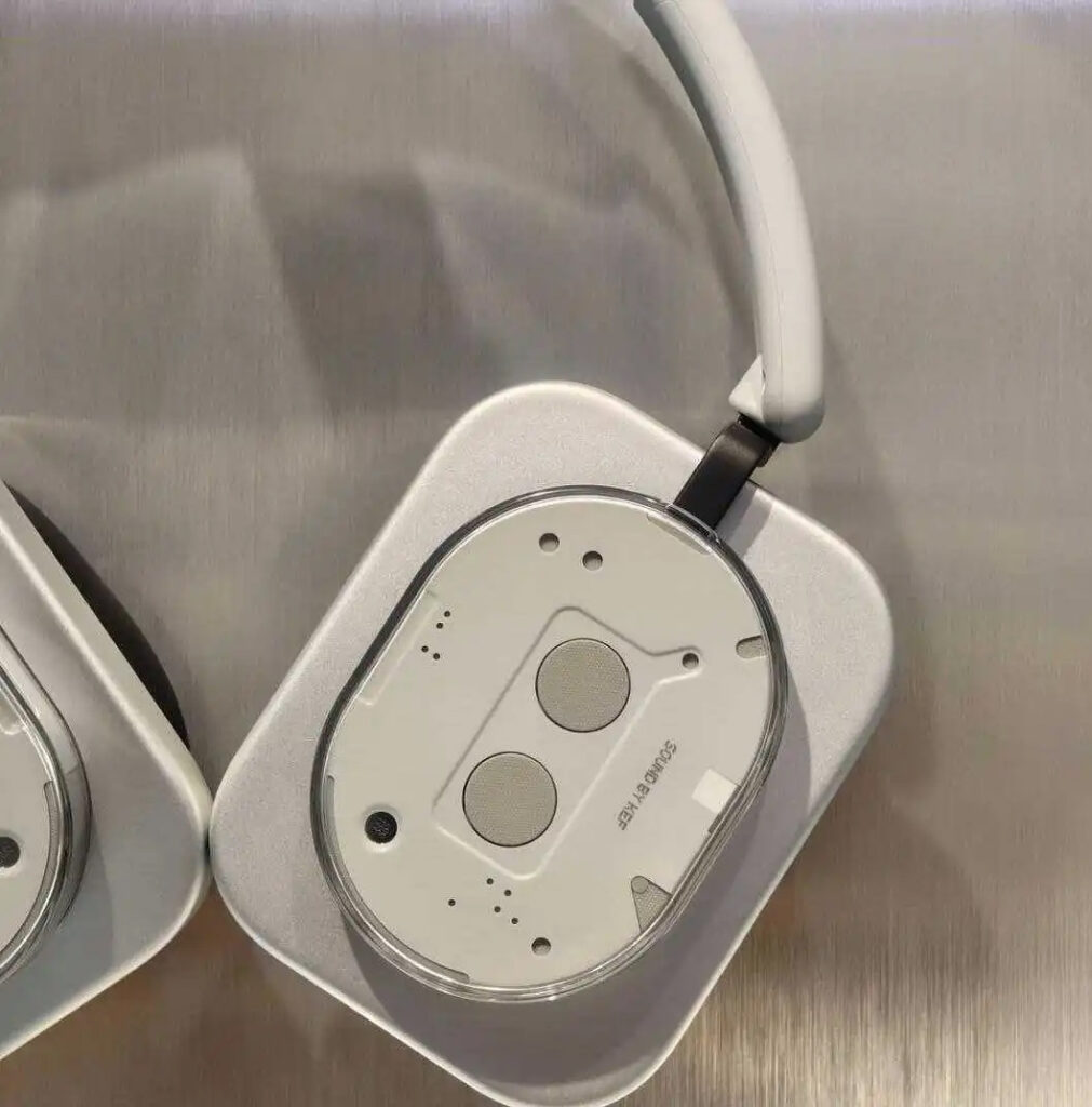 Nothing Headphone (1)