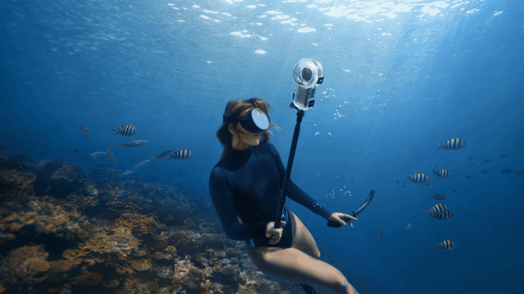 Insta360 X5