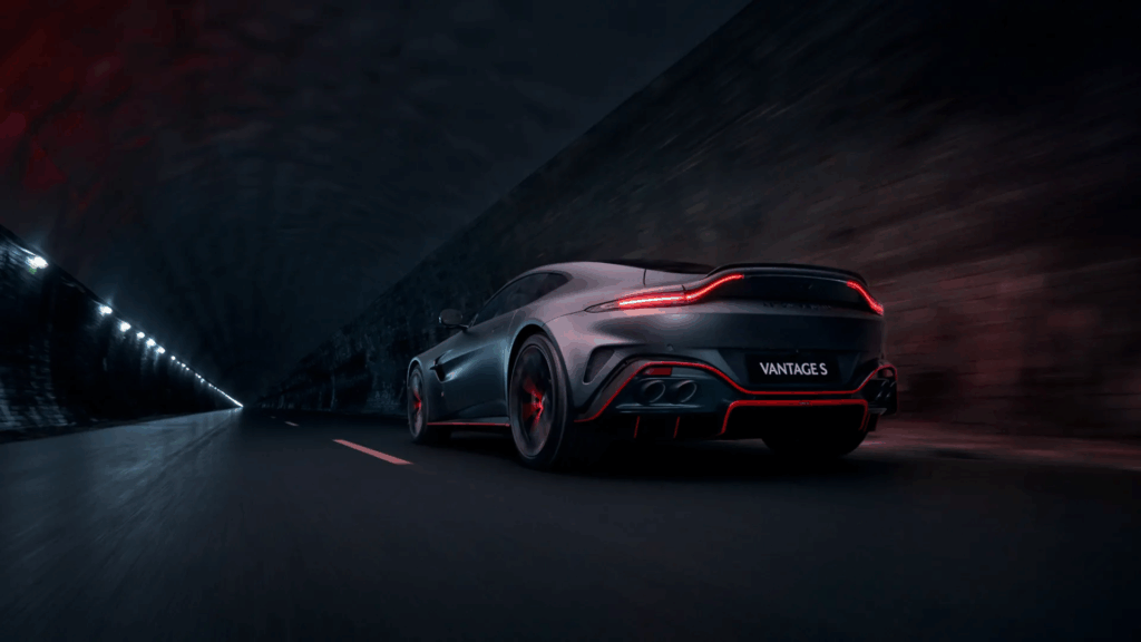 Aston Martin Vantage S
