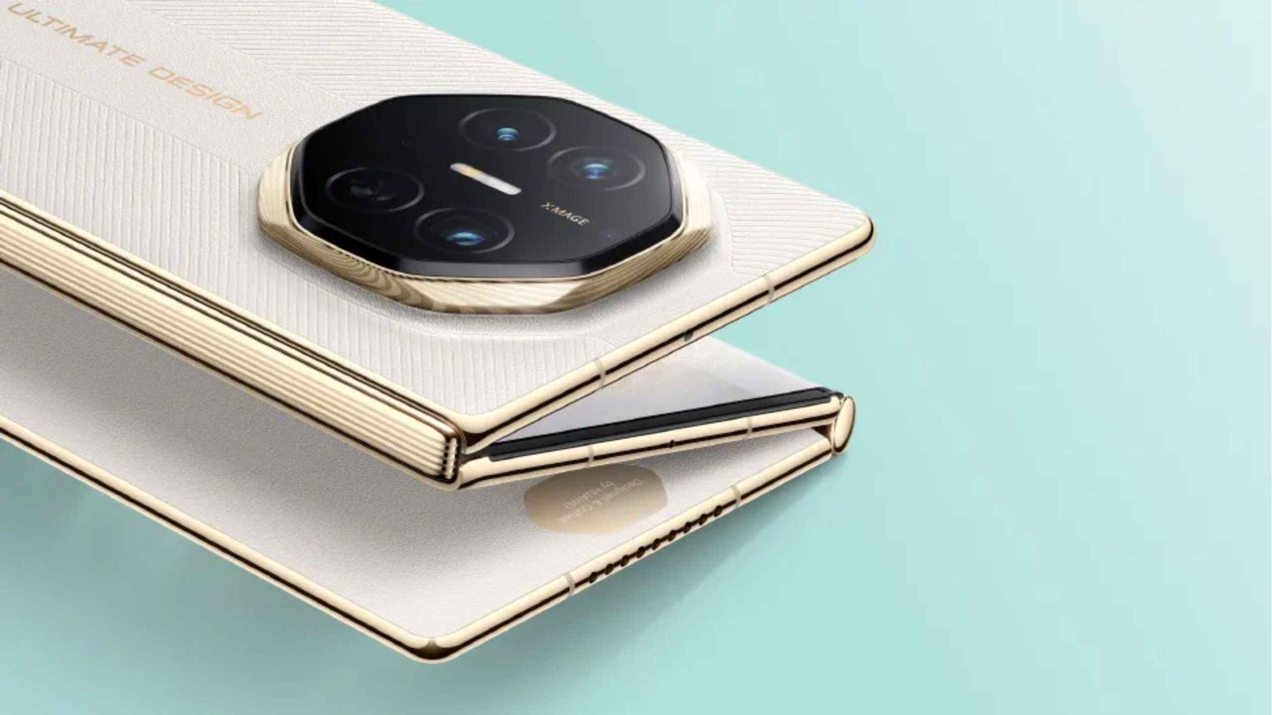 Huawei smartphone tri-fold