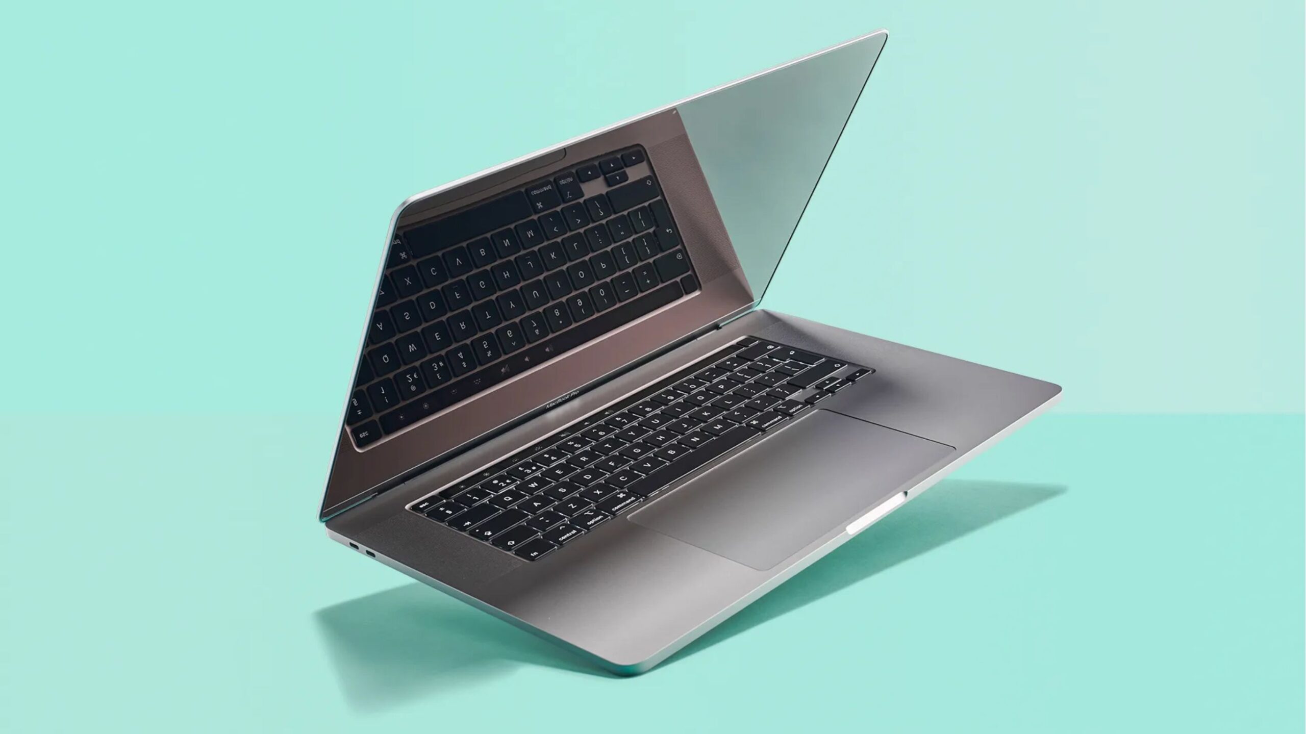 MacBook M5