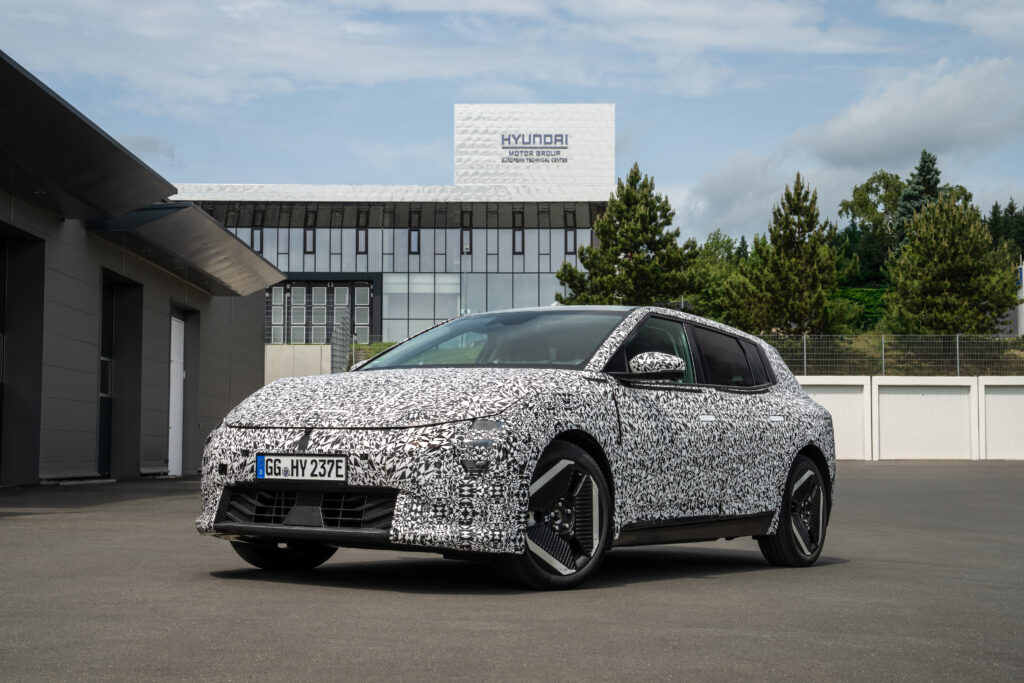 Kia EV4