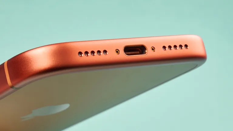 iPhone 17 Pro naranja cósmico