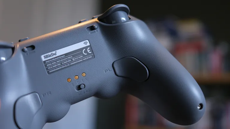 PS6 | 8BitDo Pro 3