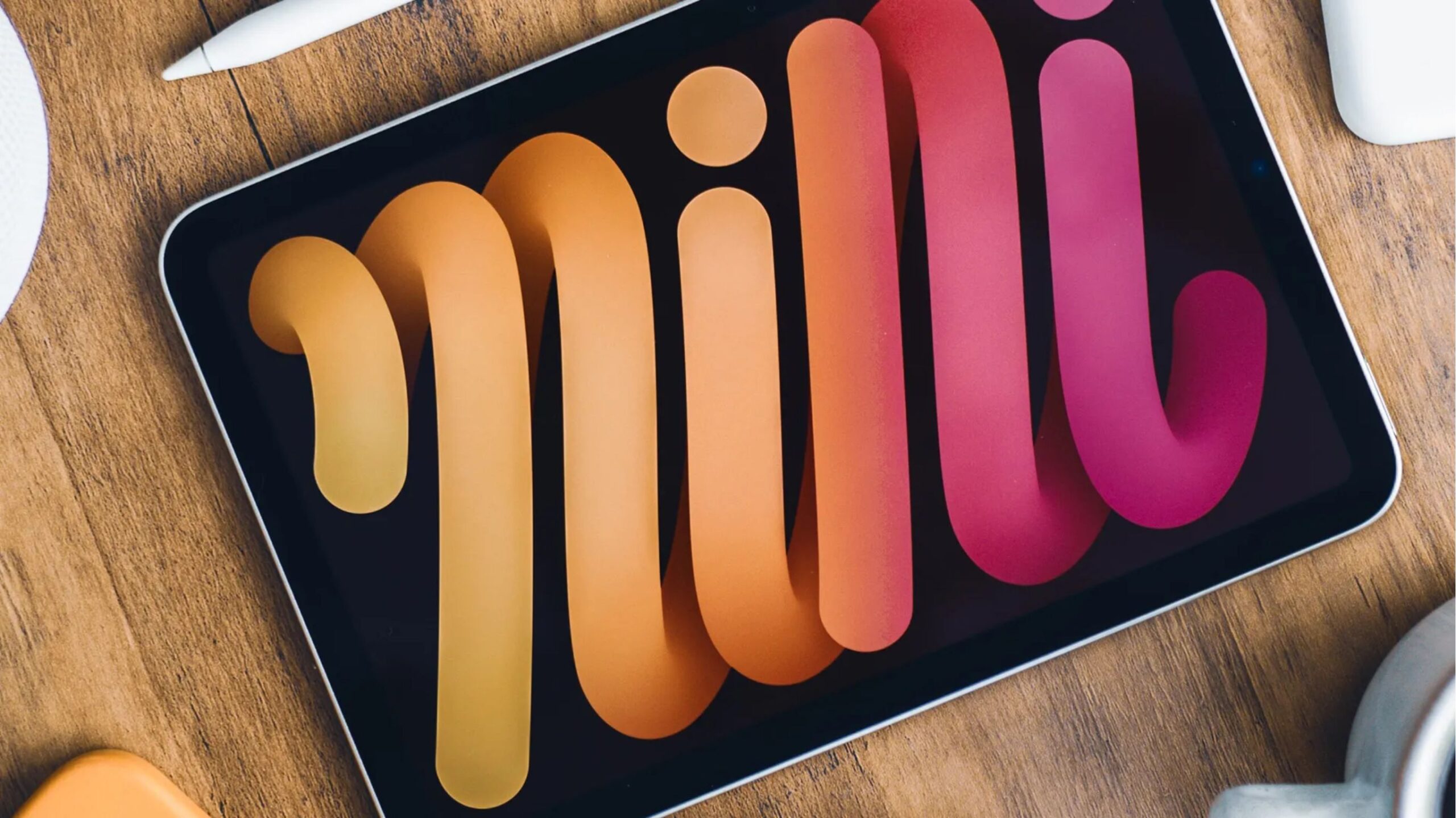 iPad mini con pantalla OLED