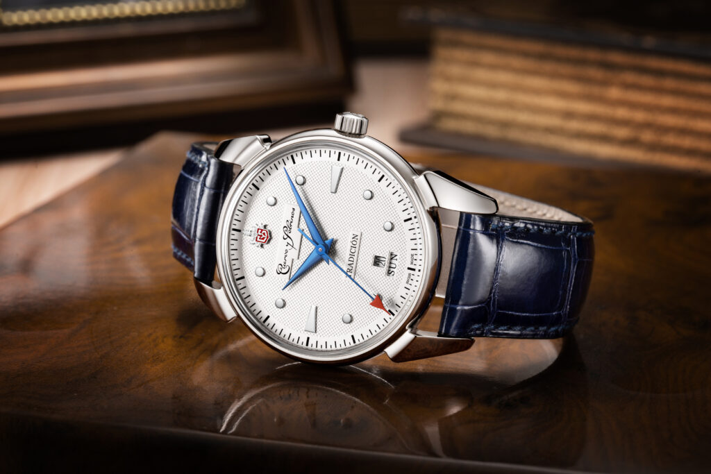 Cuervo y Sobrinos reloj Historiador Tradición
