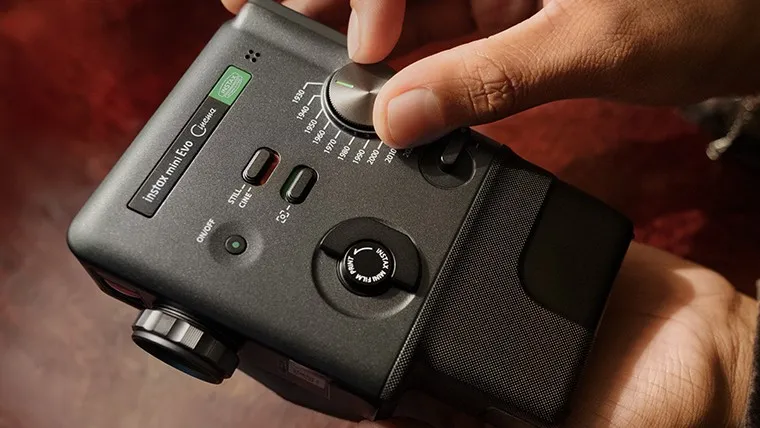 Fujifilm Instax mini Evo Cinema