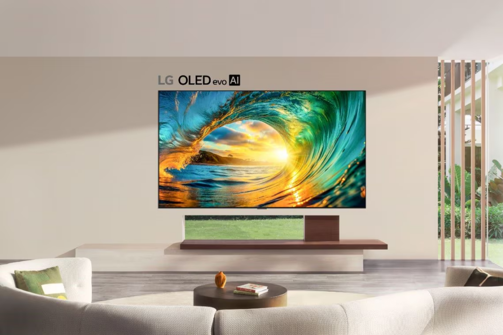 LG OLED evo W6 Wallpaper