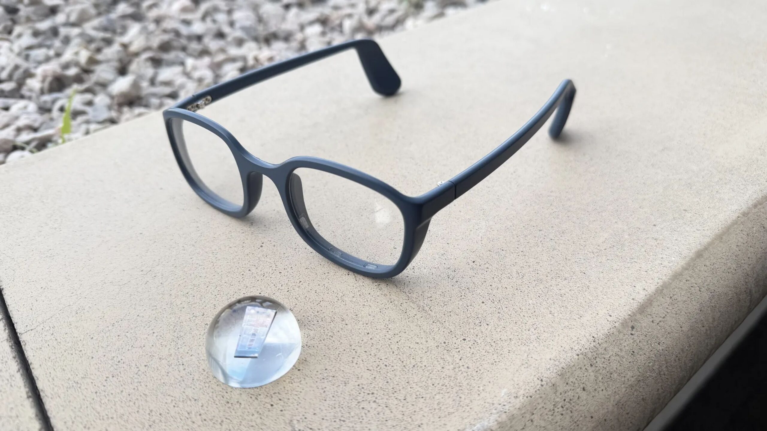 lentes inteligentes motor de luz fotónica de Cambridge Consultants