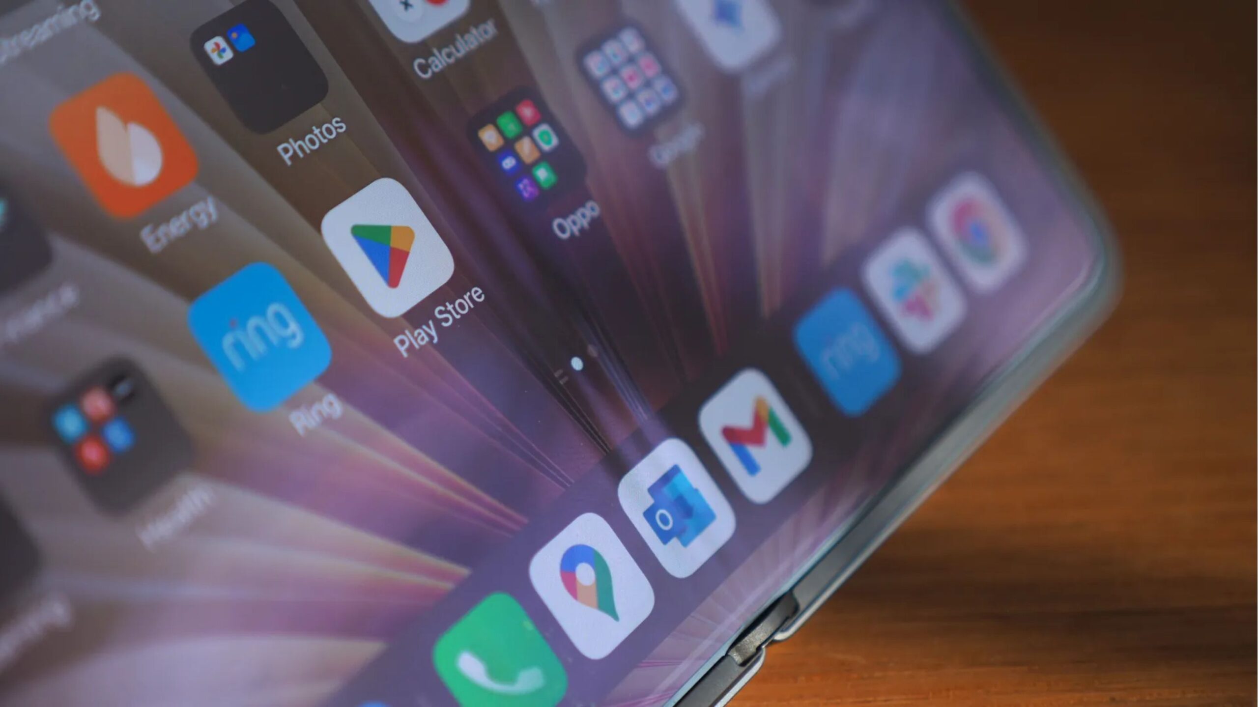 OPPO Find N6 plegable sin arrugas