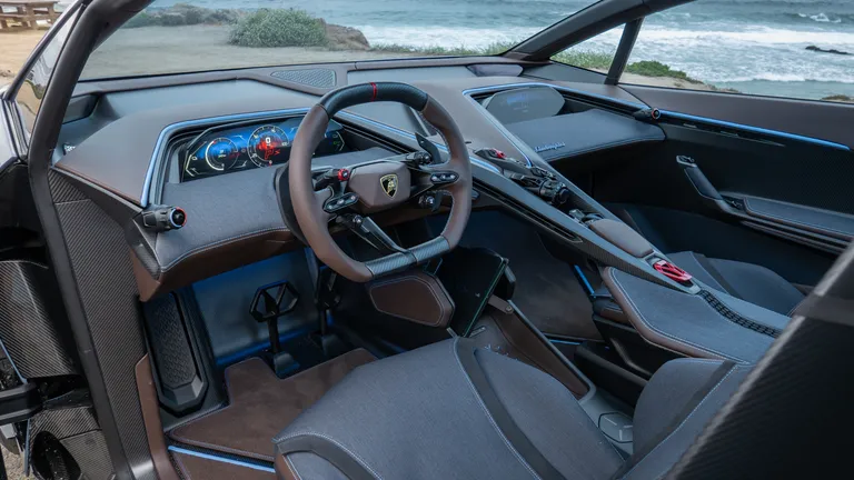 Lamborghini Lanzador cancelado 