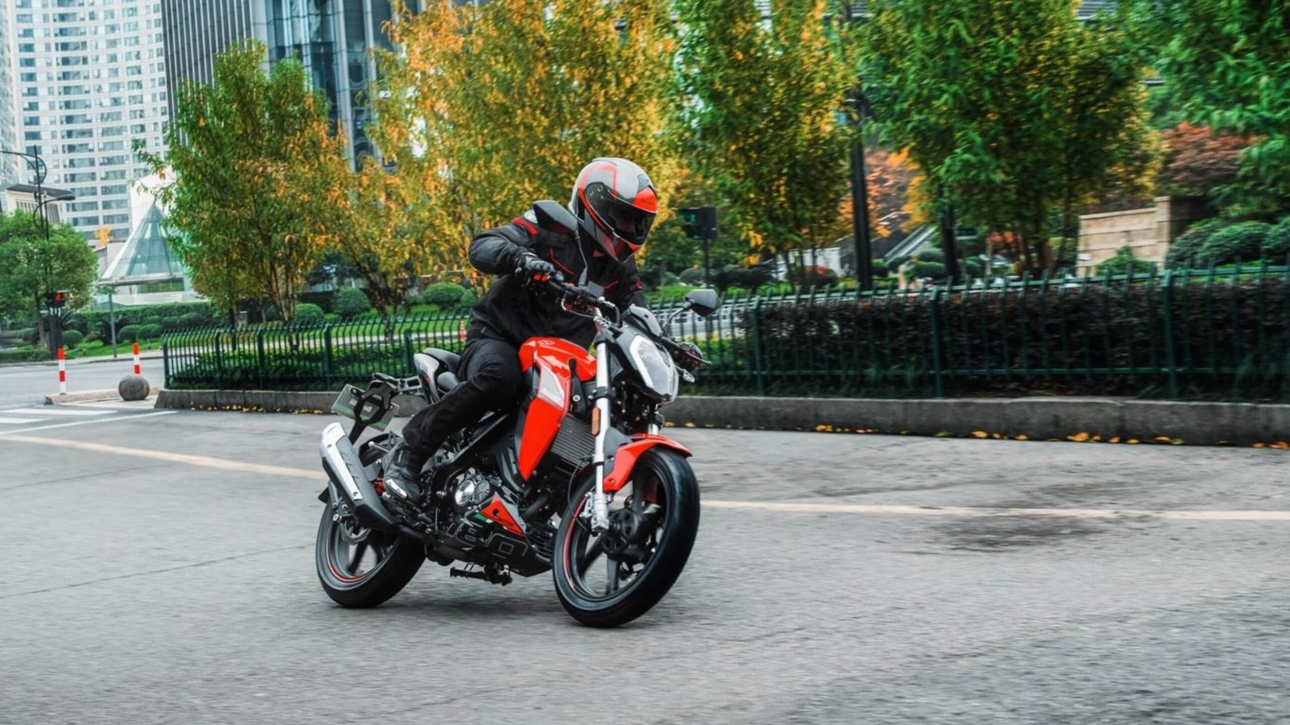 motocicletas Benelli TRK 502
