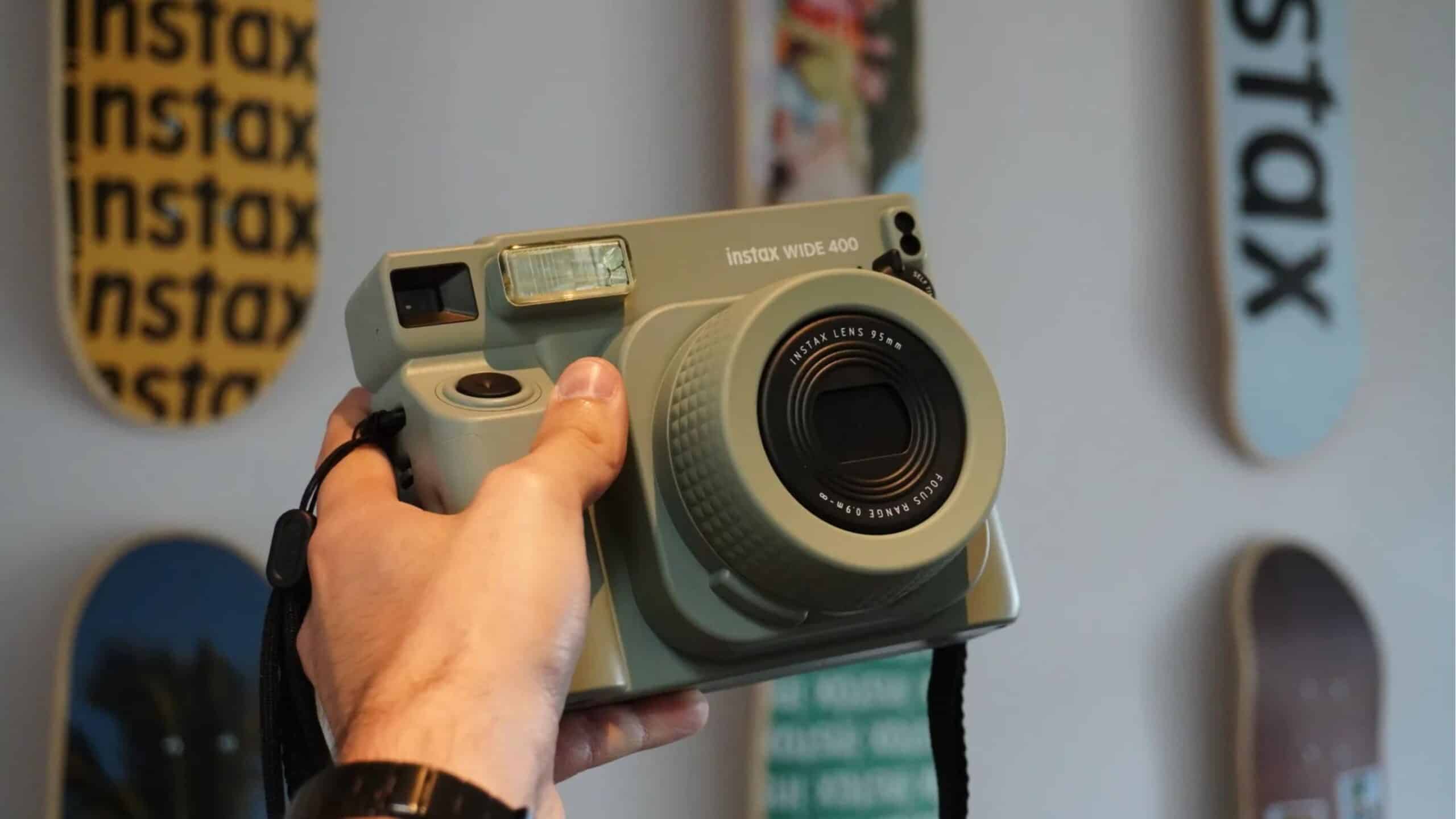 Fujifilm Instax Wide 400 Jet Black