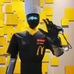 McDonald&rsquo;s comida r&aacute;pida robots