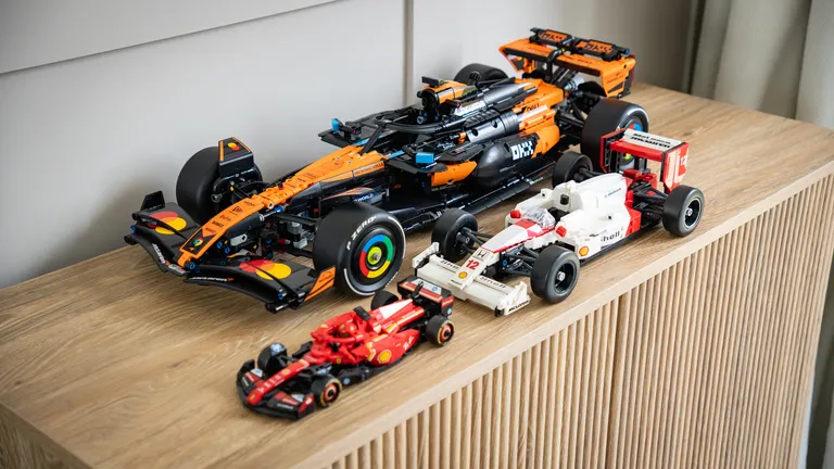 LEGO McLaren MCL39 F1