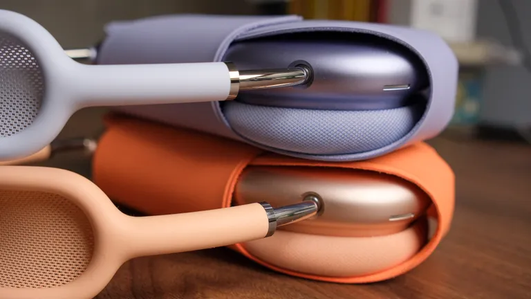AirPods Max 2 vs AirPods Max