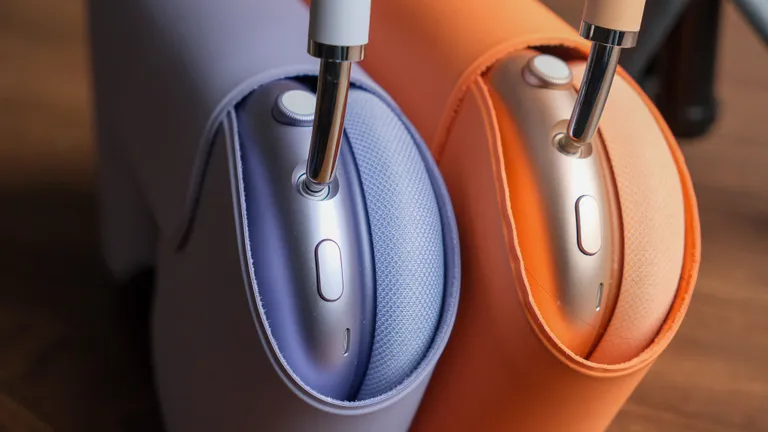 AirPods Max 2 vs AirPods Max