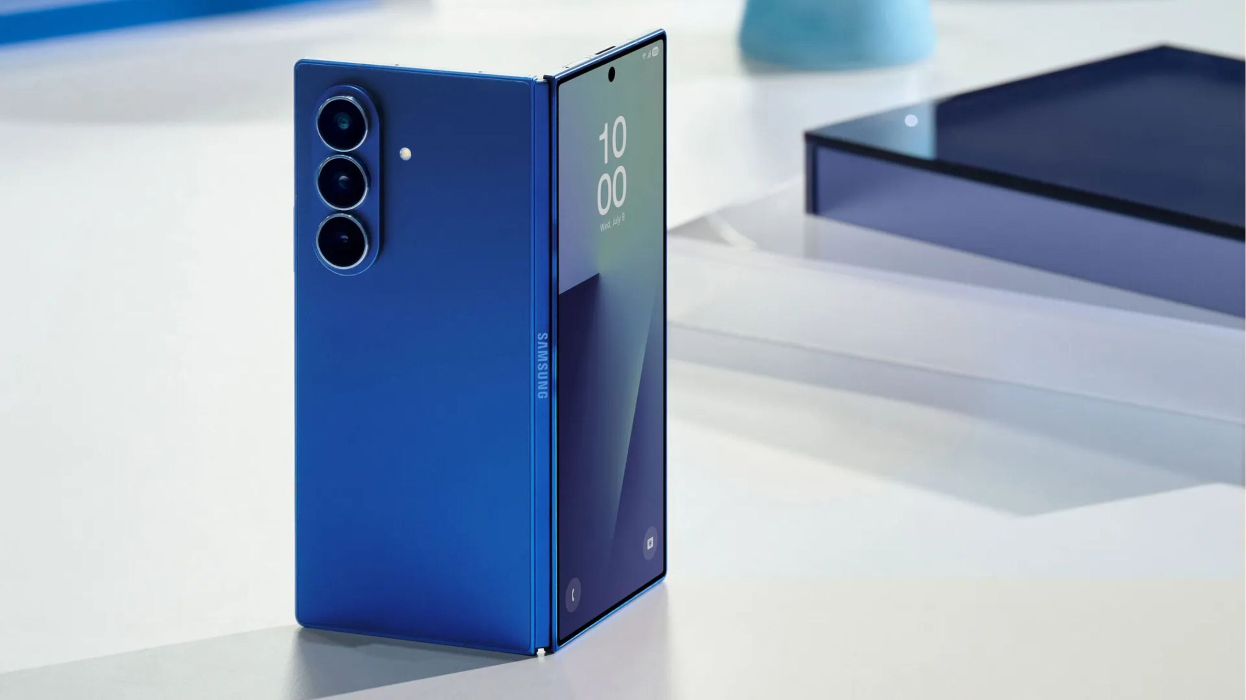 Samsung Galaxy Z Fold 8