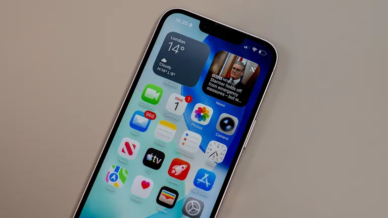 iPhone 17e