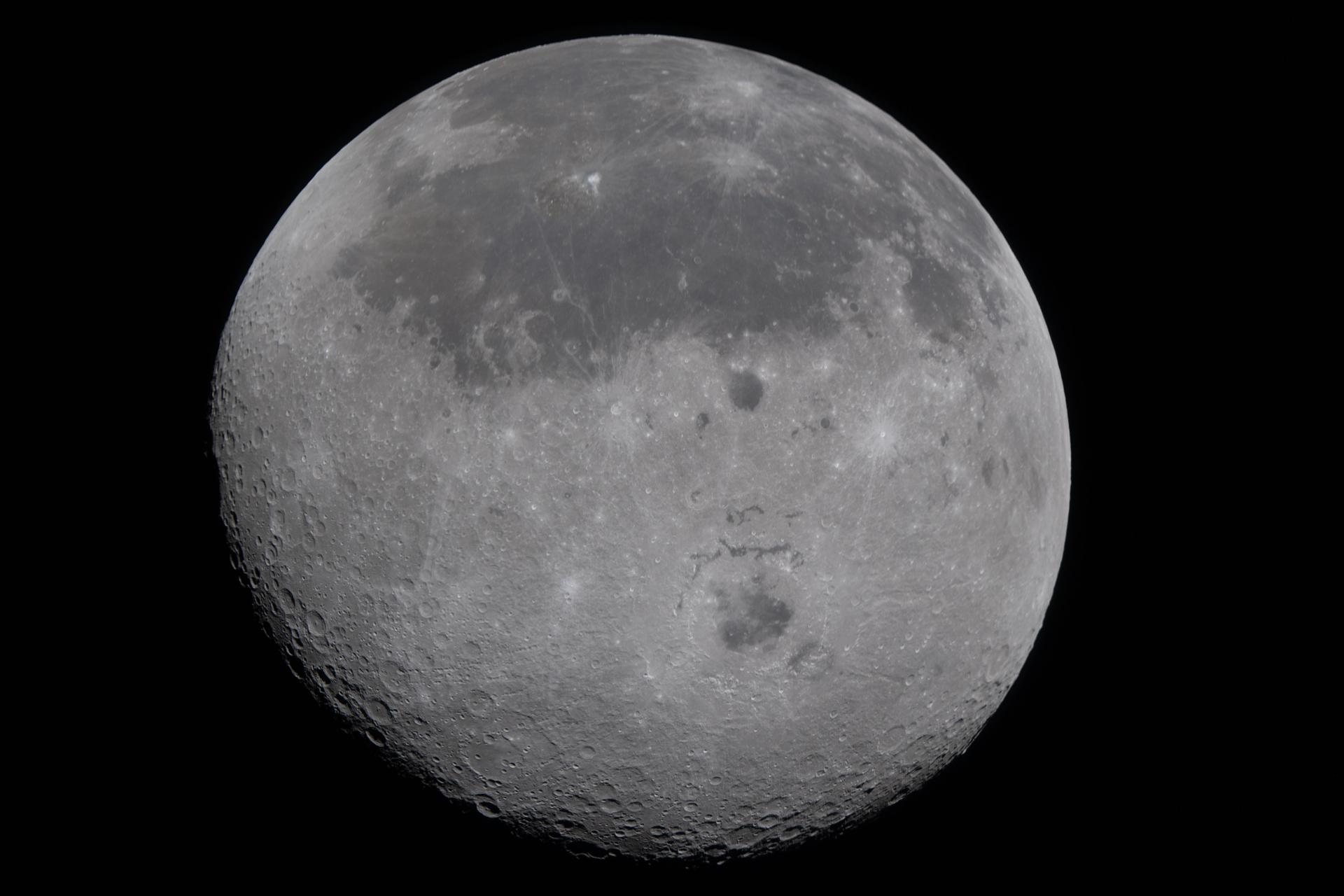 fotografías de la Tierra Artemis II