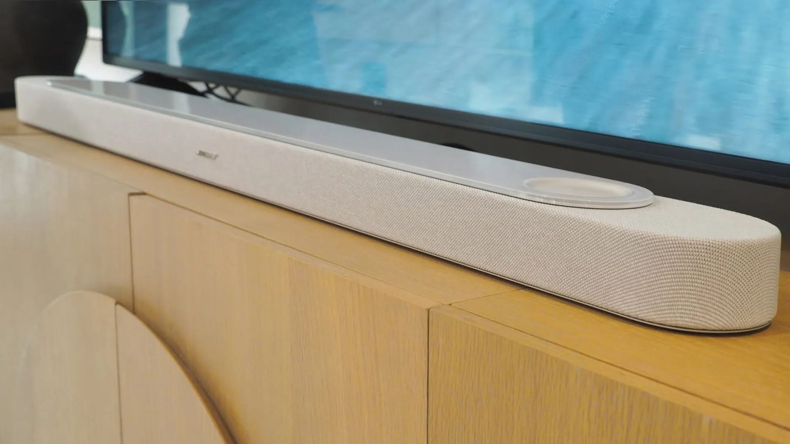 Bose Lifestyle Ultra Soundbar