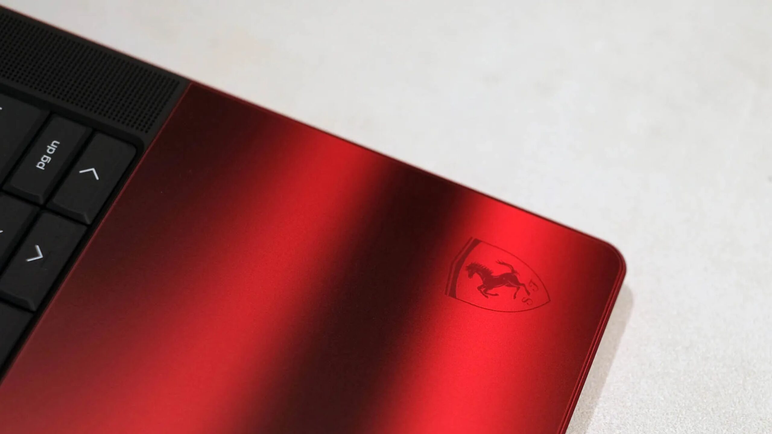 HP Edición Limitada Scuderia Ferrari