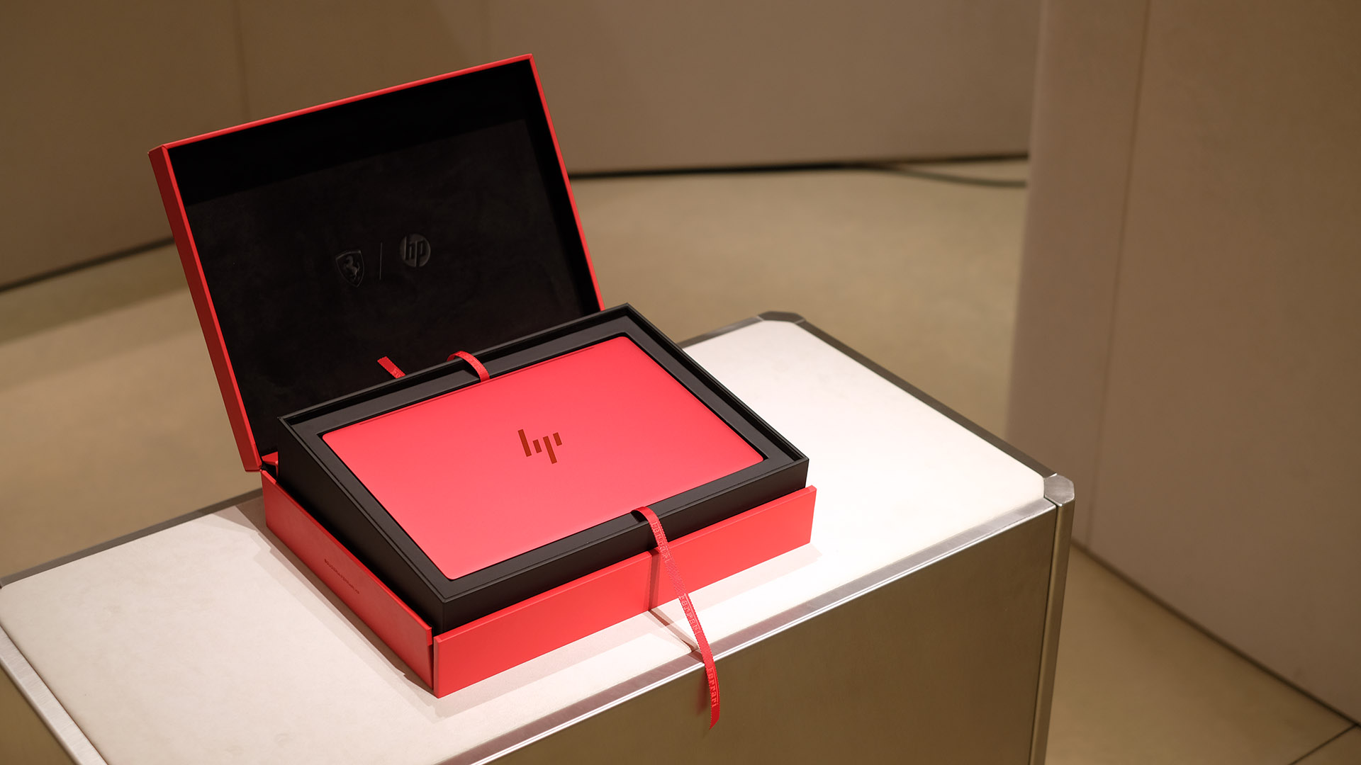 HP Edición Limitada Scuderia Ferrari