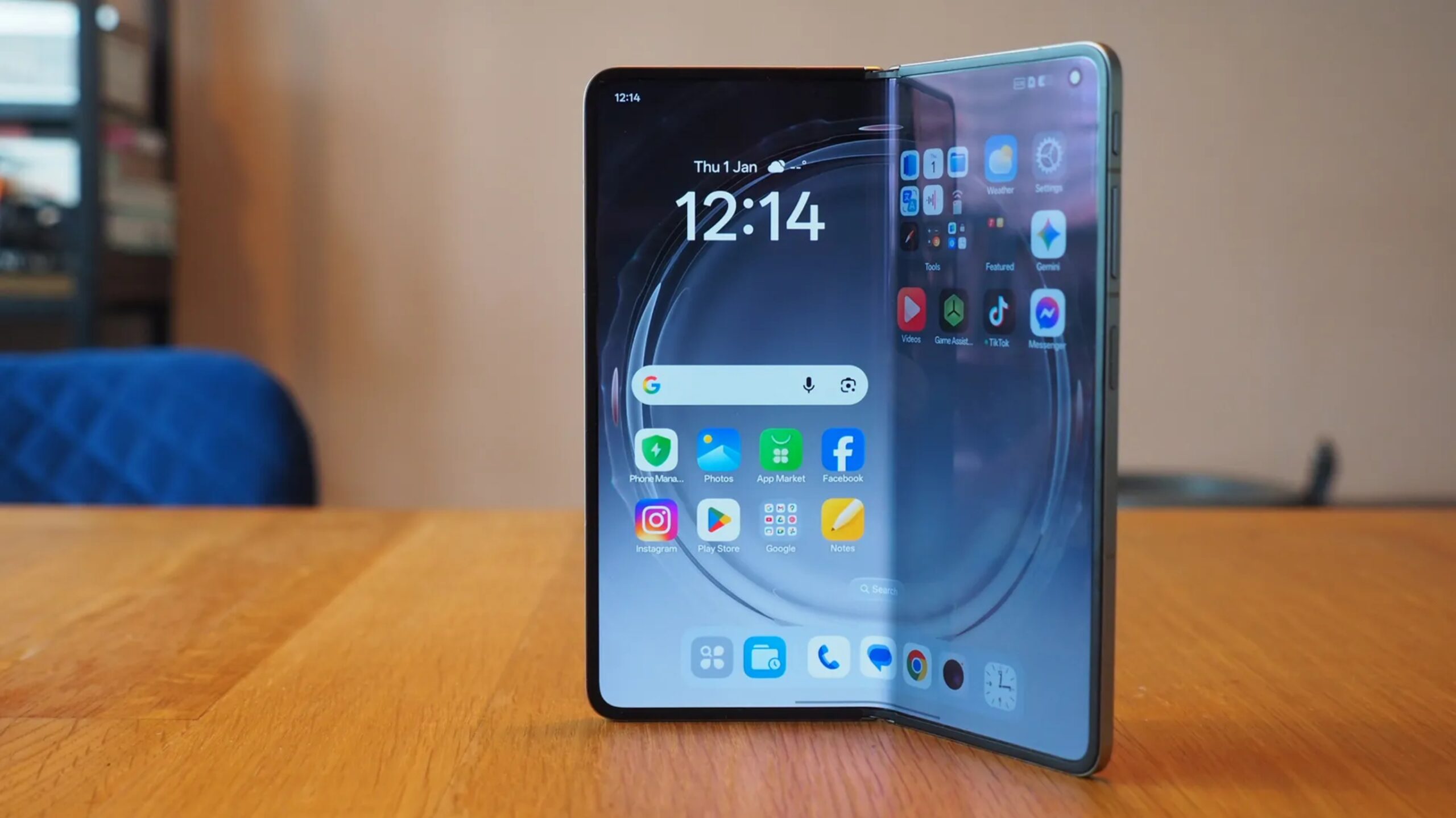 iPhone Ultra | OPPO
