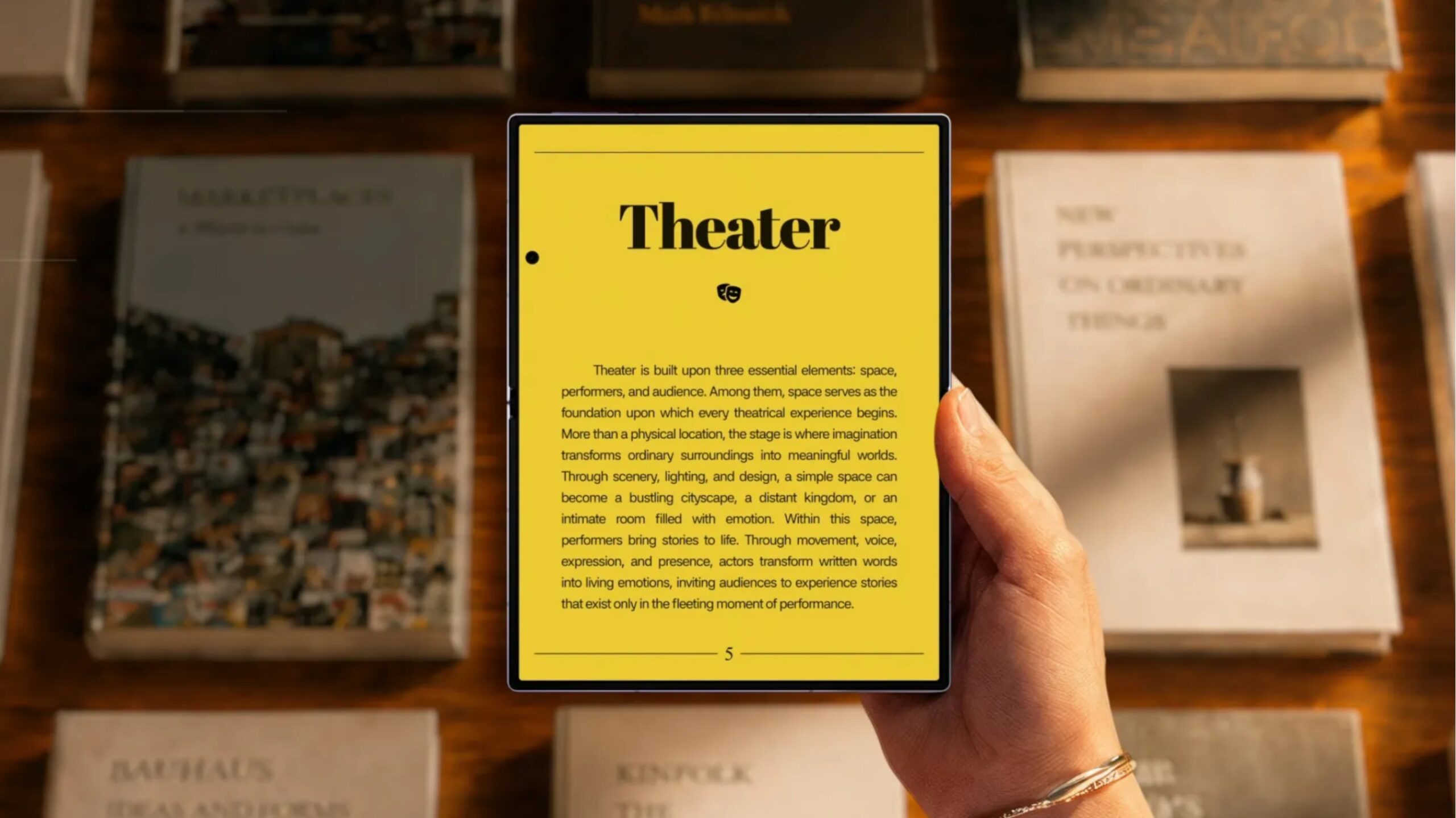 Samsung Galaxy Z Fold 8