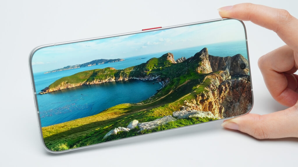 TECNO smartphone sin biseles