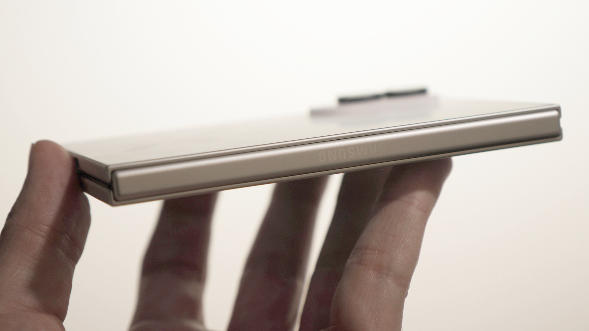 Samsung Galaxy Z Fold 8