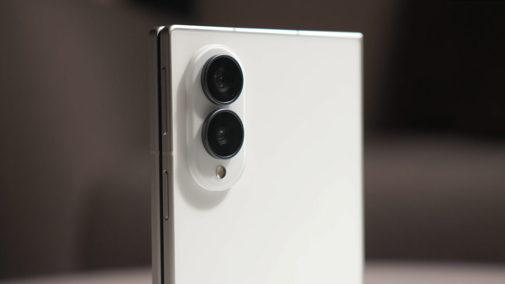 Samsung Galaxy Z Fold 8