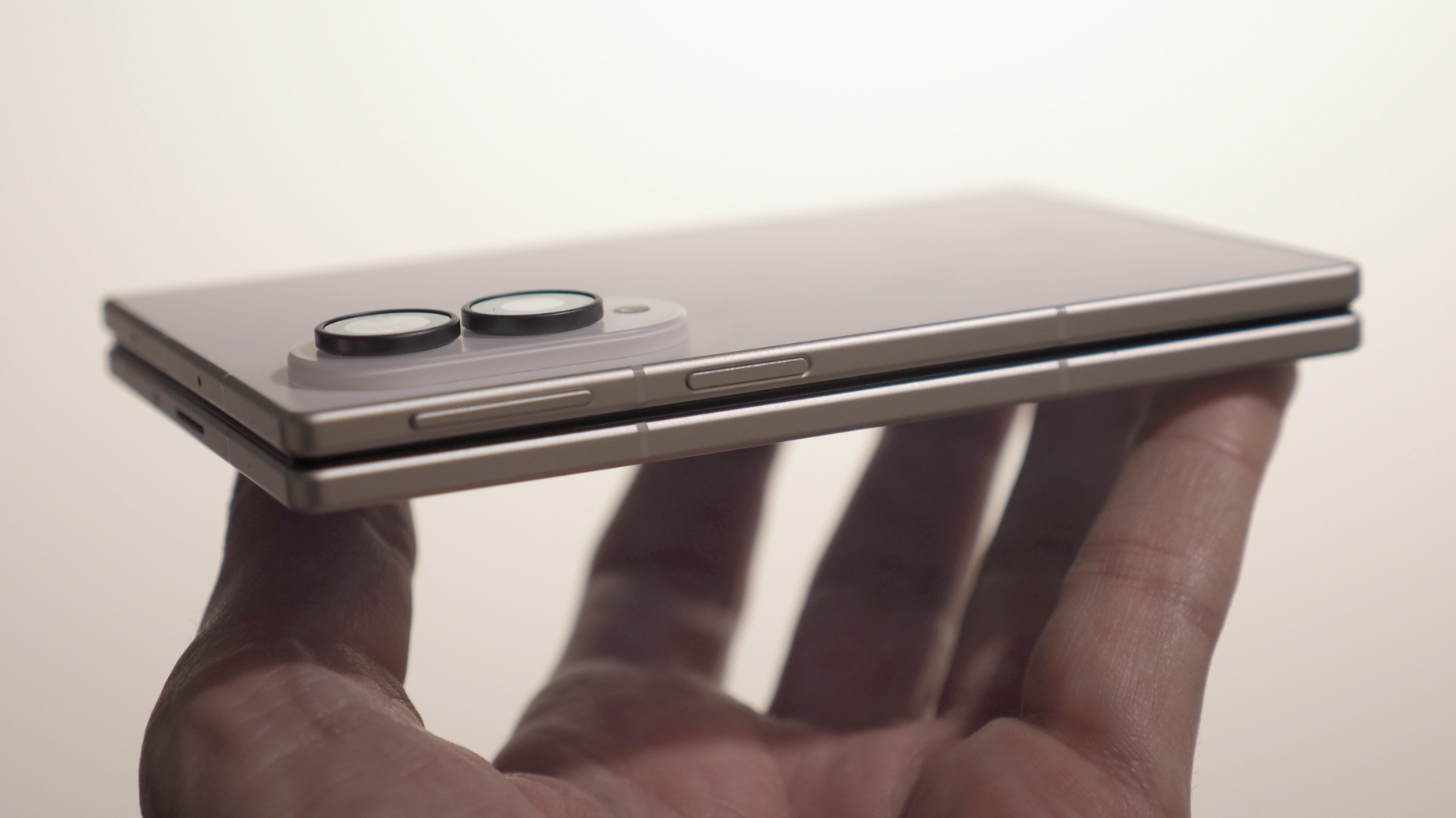 Samsung Galaxy Z Fold 8
