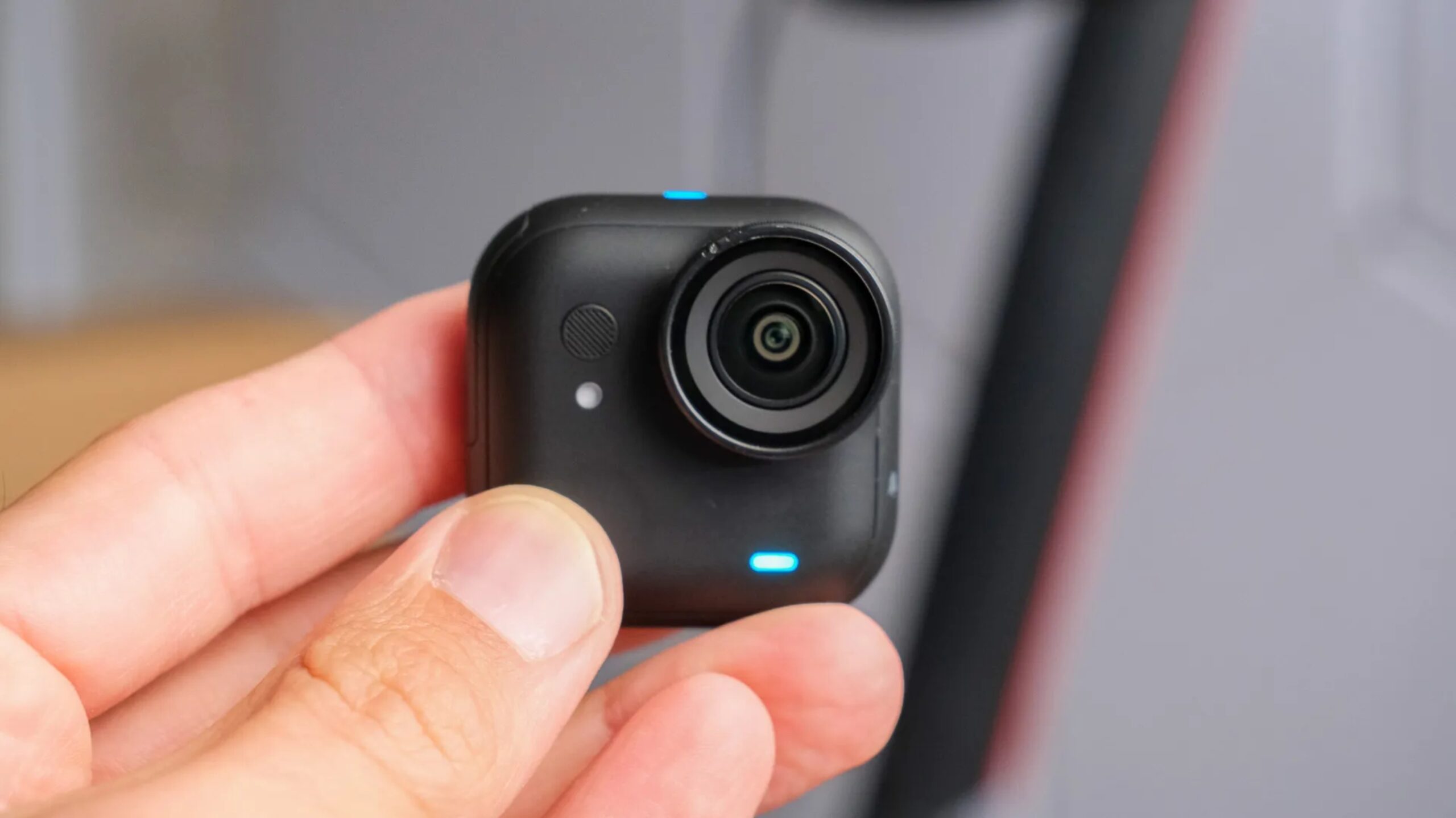 Insta360 GO Ultra Asistente de voz con IA