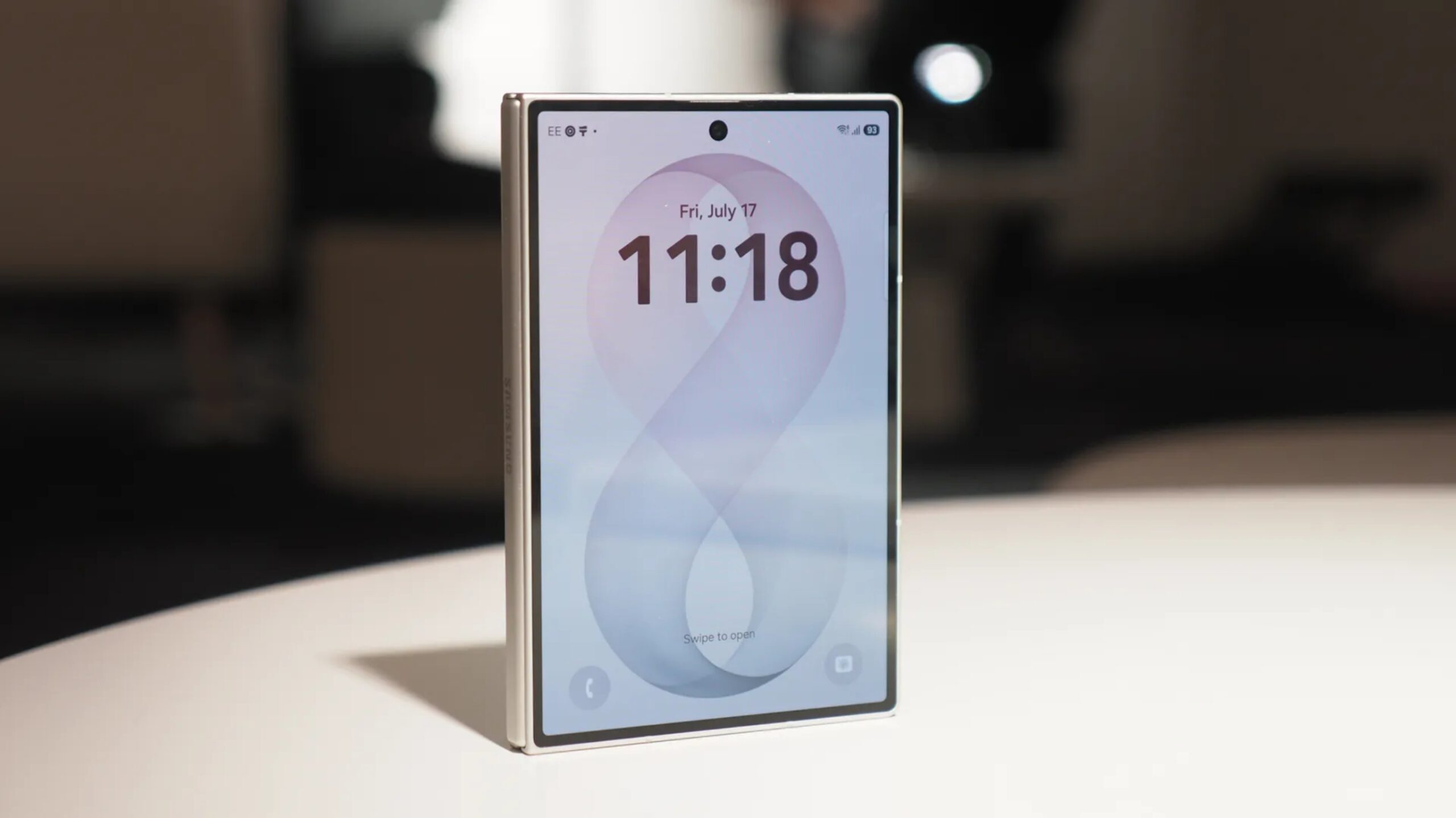 Samsung Galaxy Z Fold 8