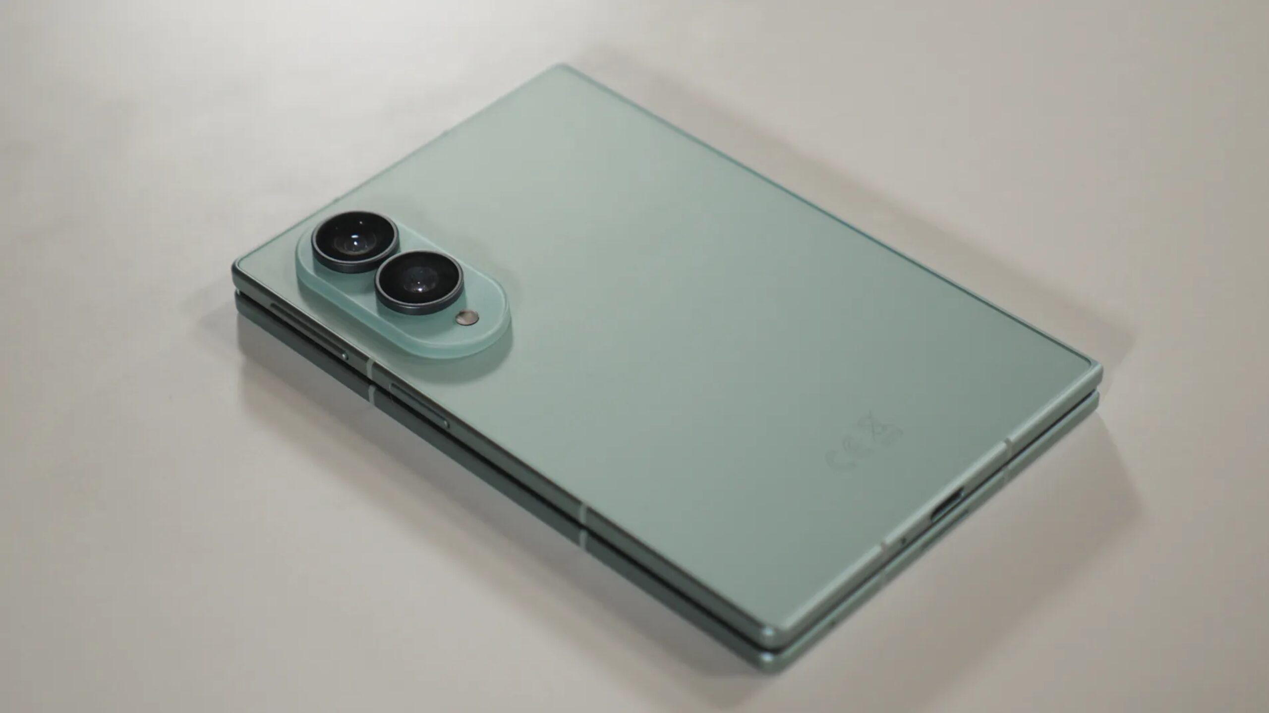 Xiaomi 18 Fold