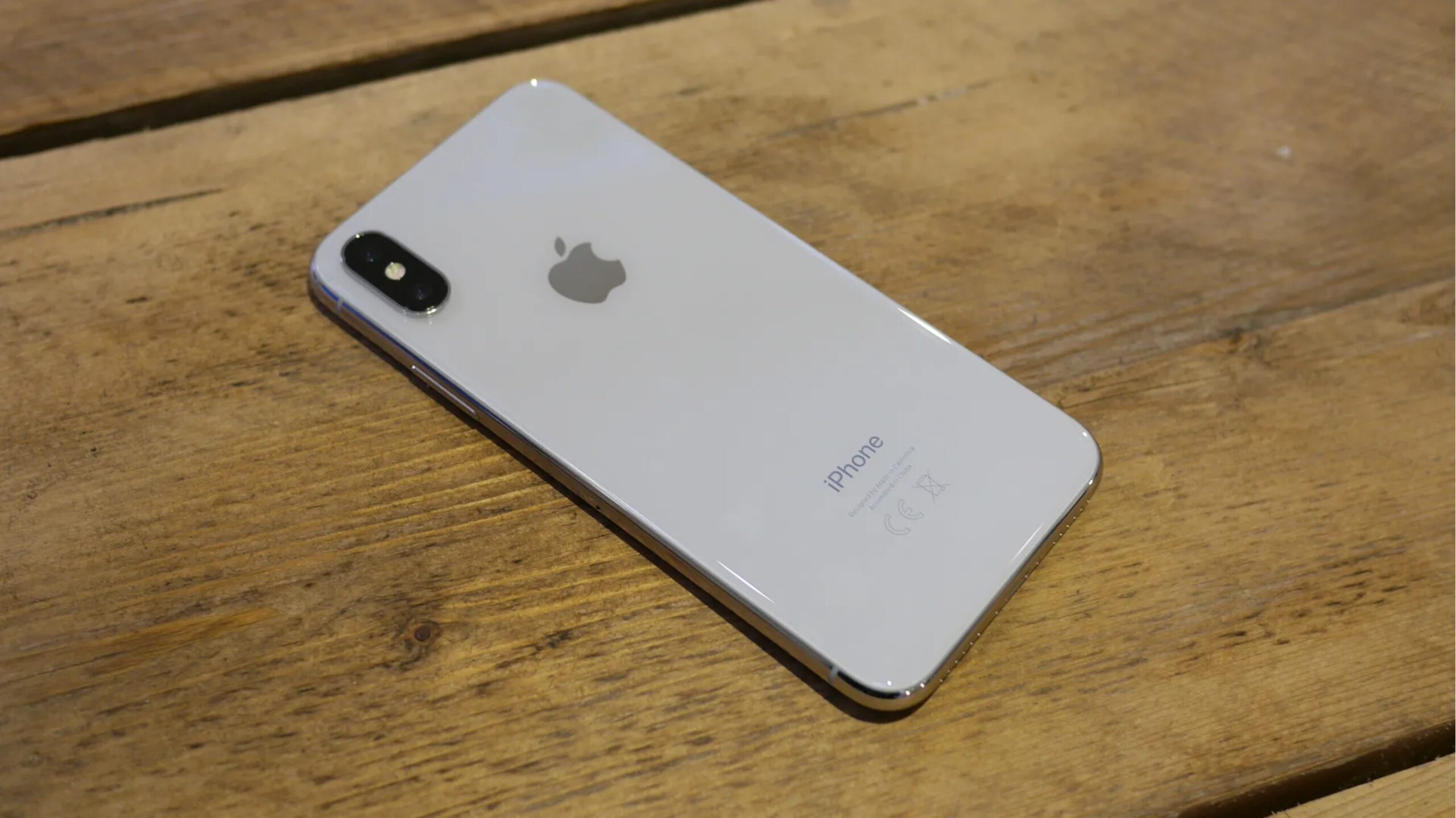 iPhone X