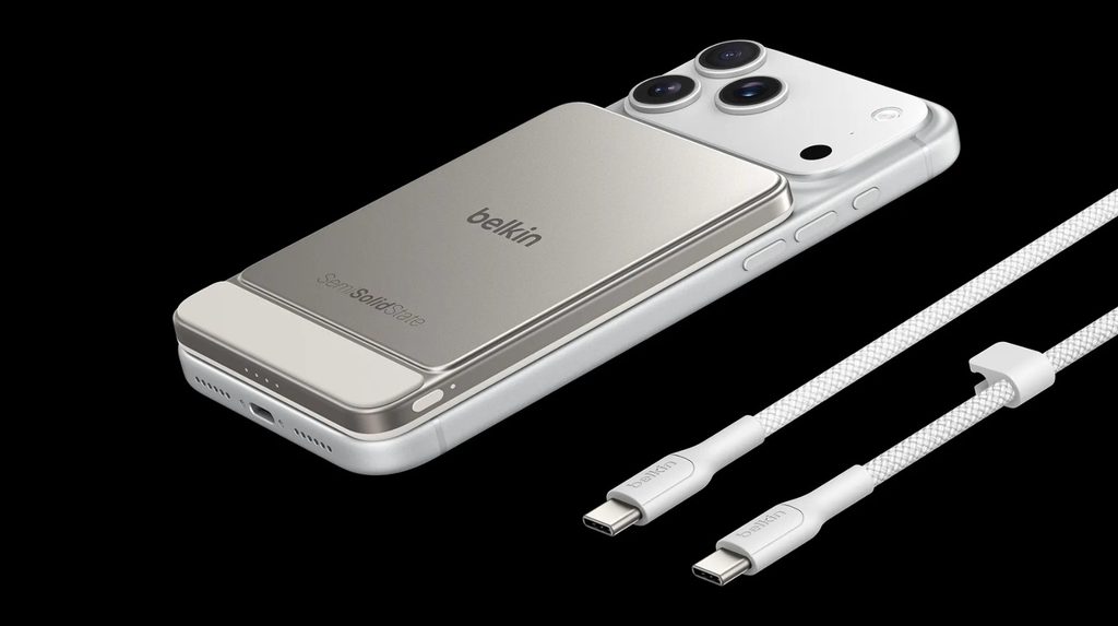 Belkin UltraCharge Pro with BoostSolid Cell Power Banks