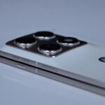 Motorola smartphone plegable ancho