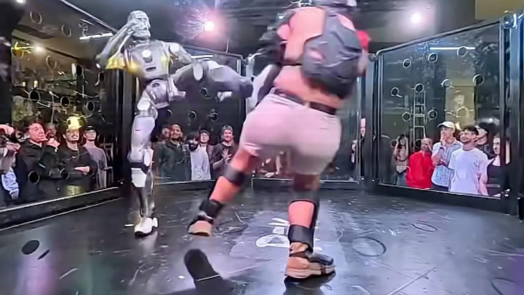 peleas entre humanos y robots