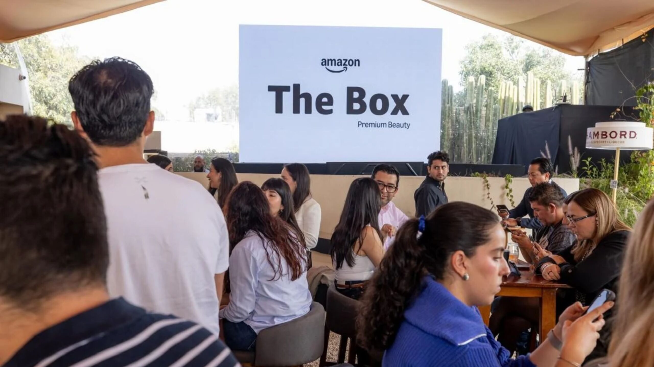 Amazon Premium Hub