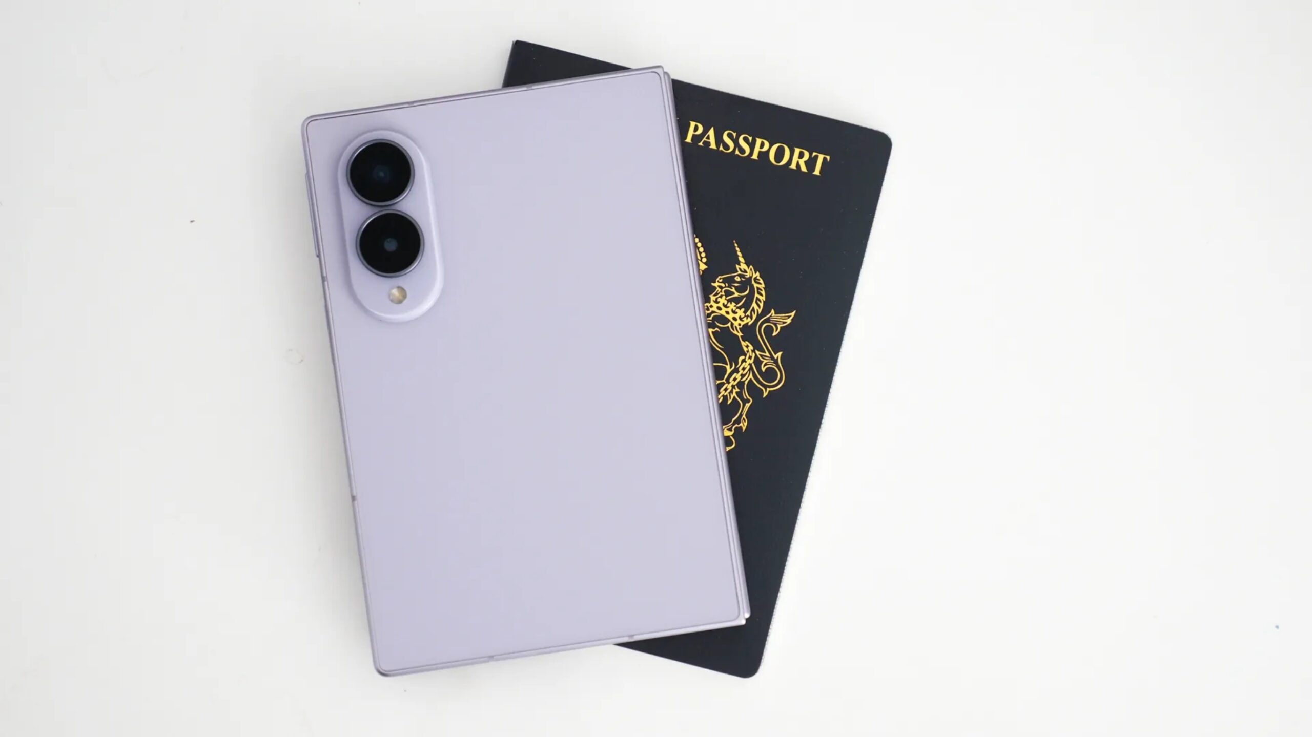 Samsung Galaxy Z Fold 8