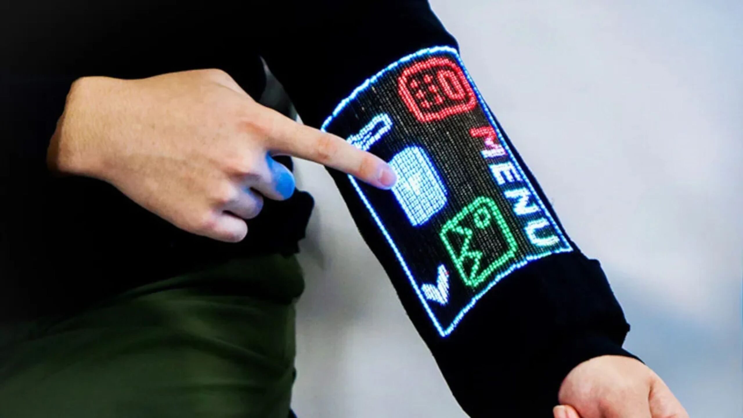 pantallas integradas en la ropa